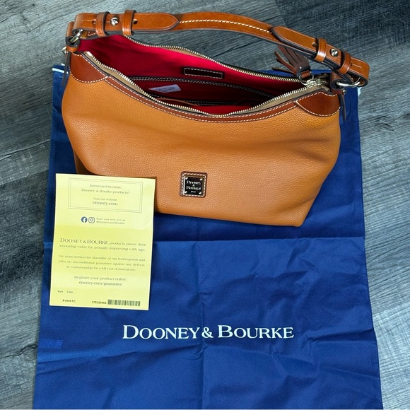 Dooney & Bourke Pebble Grain Hobo Sac, NWT - Picture 2 of 12